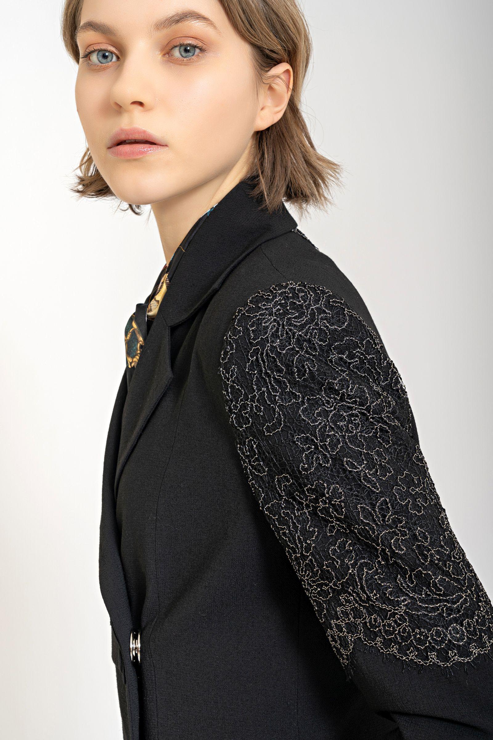 Blazer con applicazioni - immagine 3