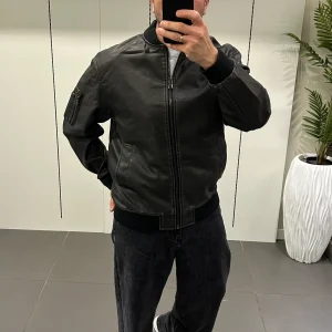 BOMBER ECOPELLE NERO