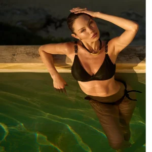 Bikini Donna Fattore C a Triangolo Fisso con Coppe Estraibili