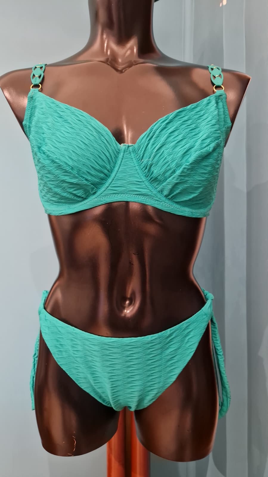 Bikini Vacanze Italiane con Ferretto e Slip con Lacci Texture – Ultimo Pezzo Taglia 50