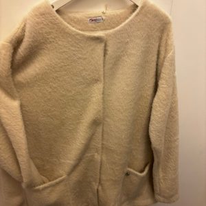 Cardigan in pelliccetta morbida 
