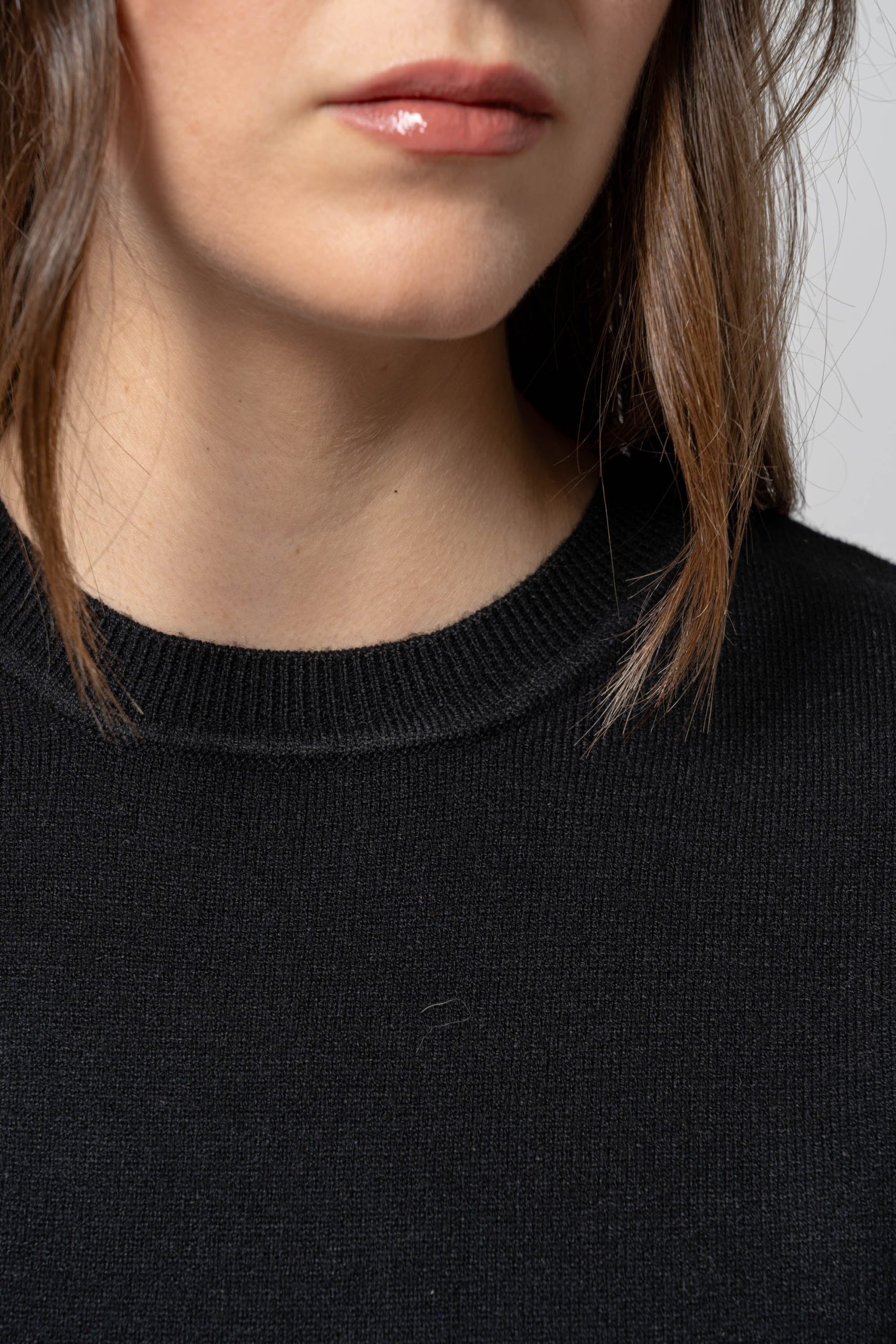 Crop Top manica corta nero - immagine 6