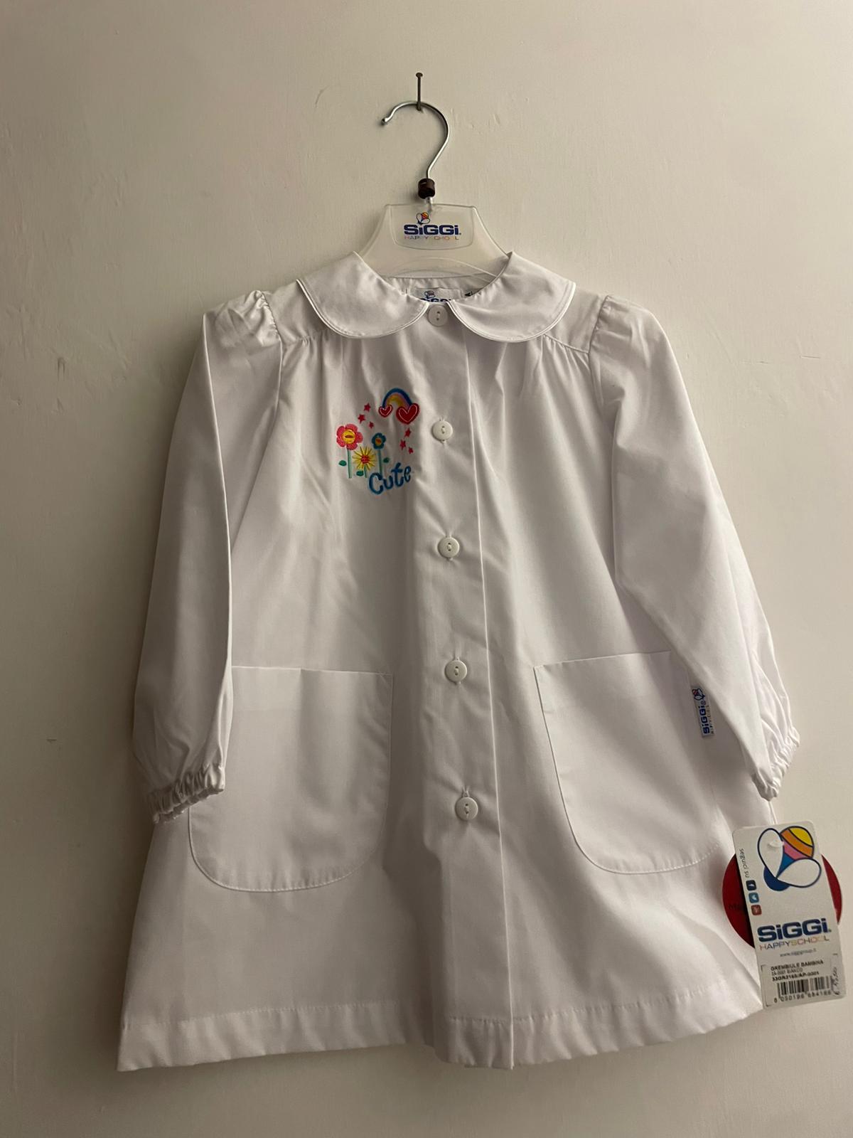 Grembiule Asilo Bianco con Ricamo Cute Viola – Taglia 2A