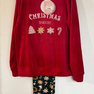 Pigiama Family Christmas Bakery Promise in coral